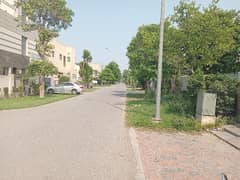 Your Search For Residential Plot In Johar Town Ends Here