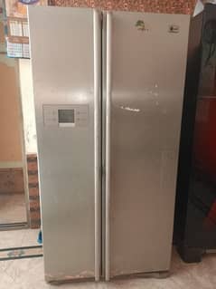 L G refrigerator