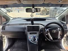 Toyota Prius 2012