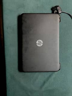 H P LAPTOP i3 4gen