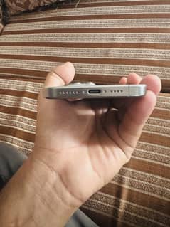 Iphone 15 pro max (non-pta)