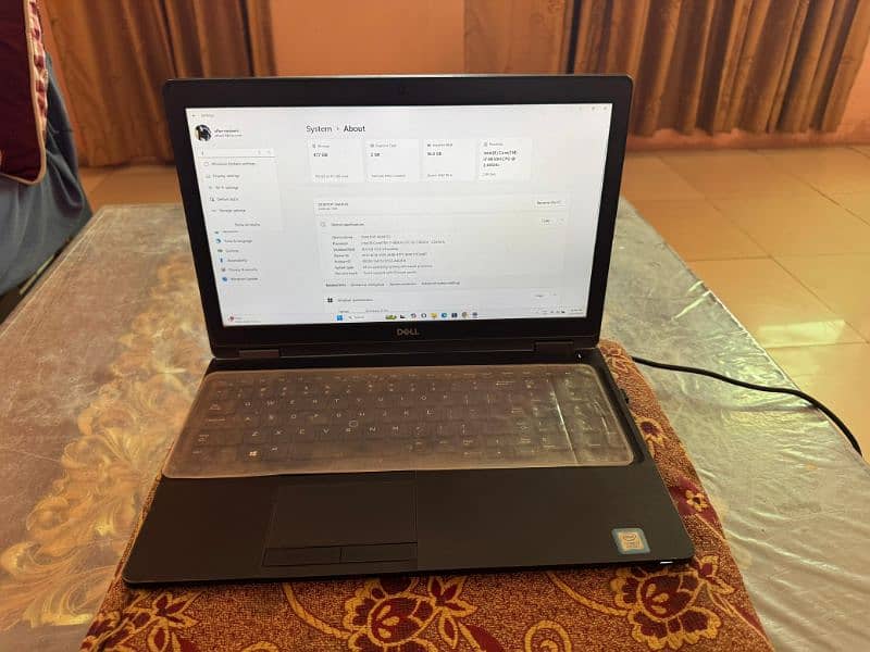 Dell latitude 5591 i-7 8th Gen, 2 GB, MX 130 card, Touch 16/512 SSD 10