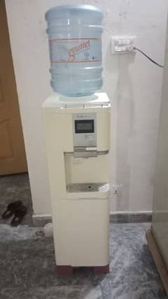 water dispenser