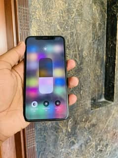 Iphone X black color