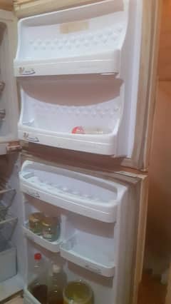 Dawlance fridge used