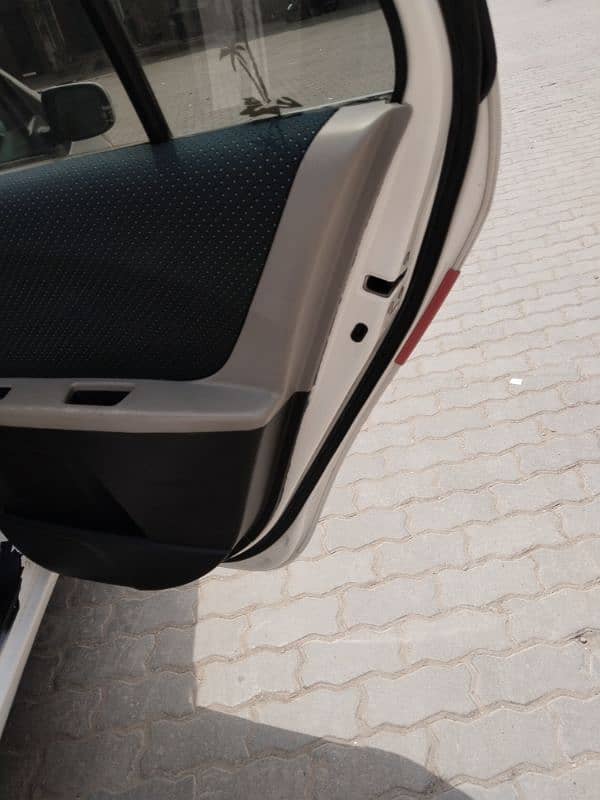 Toyota Vitz 2005/8 {Call=0307/0047619} 5