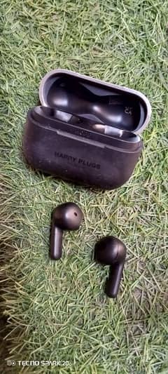 happy plugs
