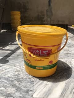 گھی کی بالٹی