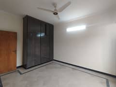 10 Marla upper portion