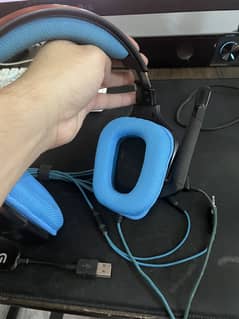 Logitech G430