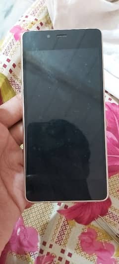 Qmobile z9 urgent need board agr kisi  ny sale krna hai to rabta kry