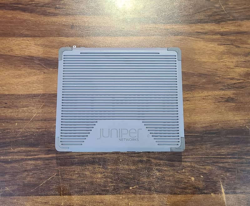 Juniper EX2300-C Compact Ethernet Switch (Renewed) 10