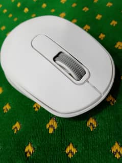 Used Branded Wireless Mouse