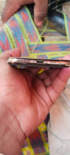 I phone xs 64 GB factory unlock battery health 71 ha back change ha