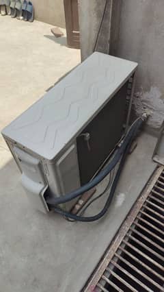 Haier 1.5 ton inverter 10 by 10