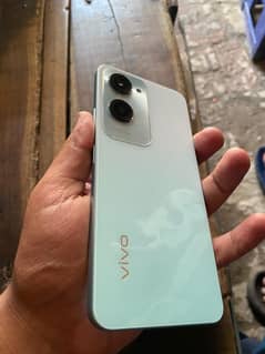 Vivo y18