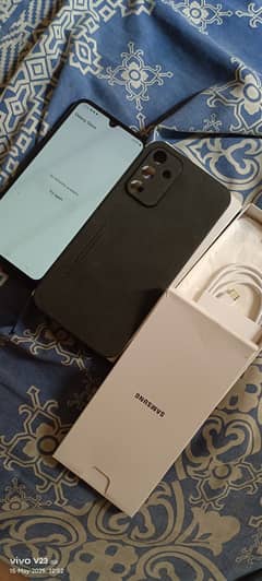 Samsung A15 8gb 256 gb slightly used 11 months warrenty remain 10/10