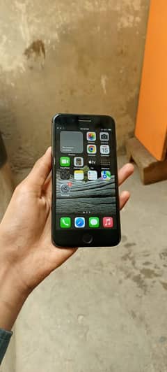 iPhone 7 plus Non PTA (exchange possible)