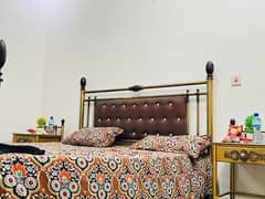 Double Bed Furnished Flat Available For Rent (Per Day)