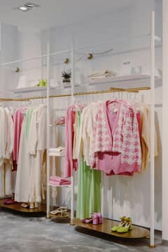 5000 SQFT Independent Shop Available For Rent