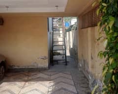 Upper Portion Of 24 Marla For rent In Cavalry Ground