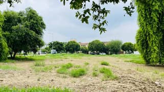 DHA Phase 7 One Kanal Ideal Location Residential Plot For Sale at Prime Location of DHA Lahore