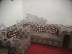 4year old 5 seater sofa set for sale good condition