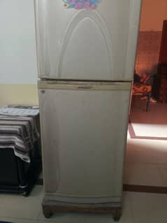 dawlance refrigerator