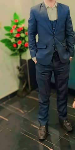 Pant Coat 3 piece suit in fresh condition