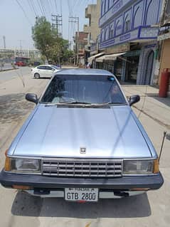 Nissan Sunny 1985
