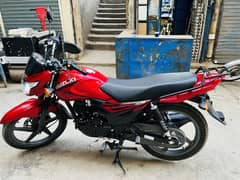 Suzuki GS 150 2025