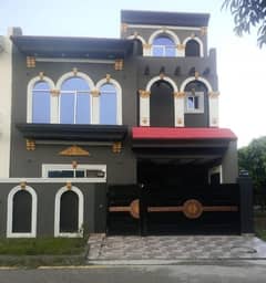 5 MARLA MODERN HOUSE MOST BEAUTIFUL PRIME LOCATION FOR SALE IN NEW LAHORE CITY PHASE 2