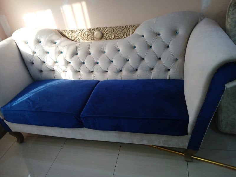 Sofa Set 4 seater sofa with table 2