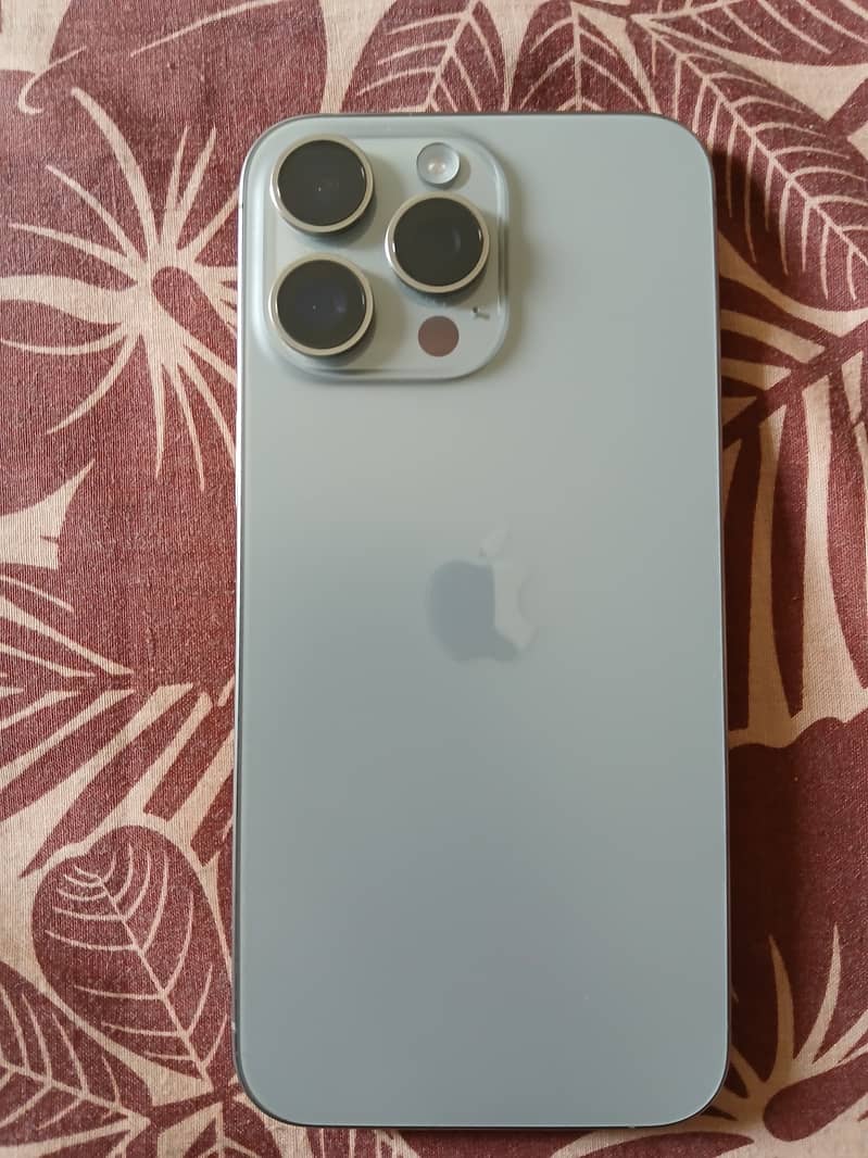 Iphone 15 Pro Max 0
