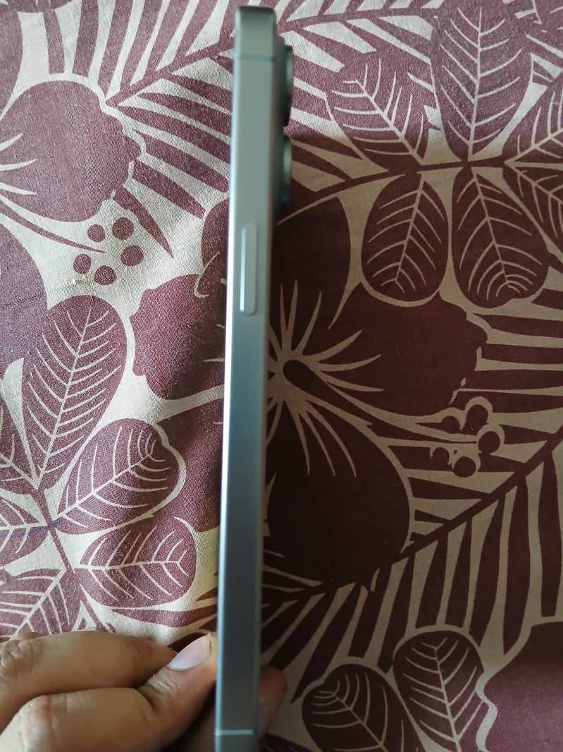 Iphone 15 Pro Max 4