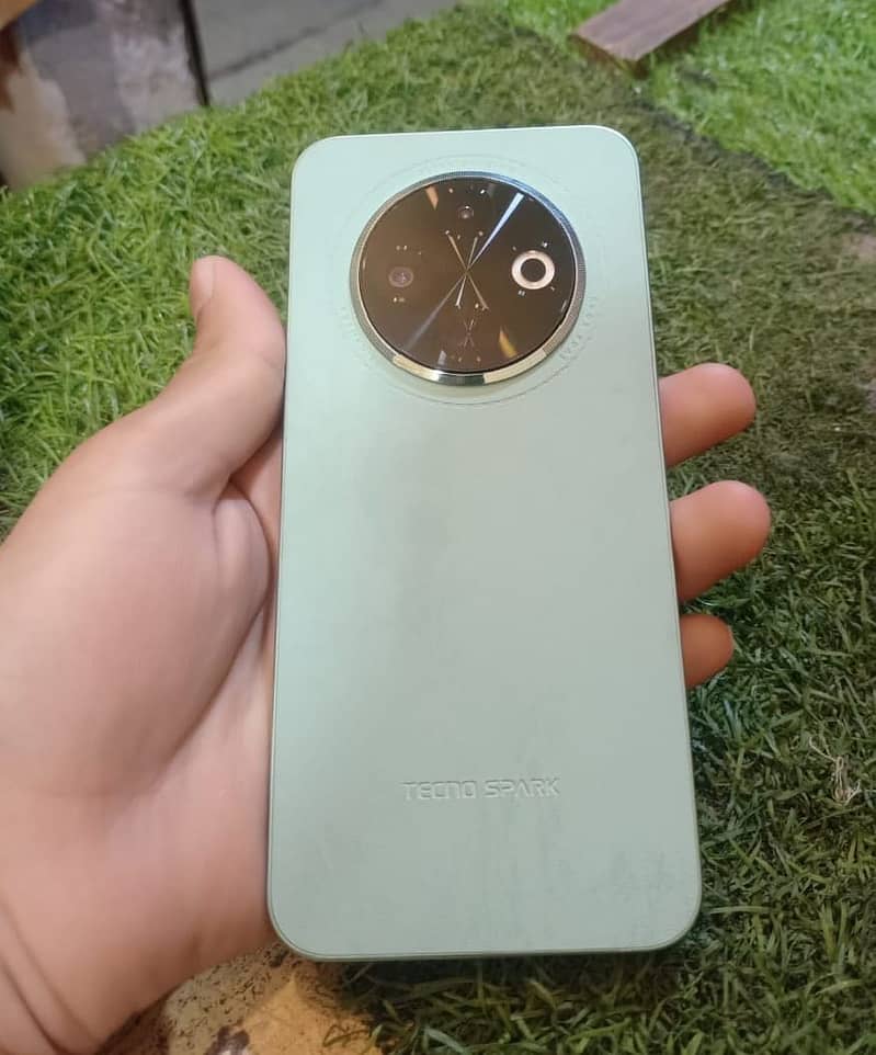 Tecno spark 30c in box pack condition 4