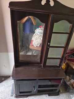 Bed - Showcase - Dressing Table