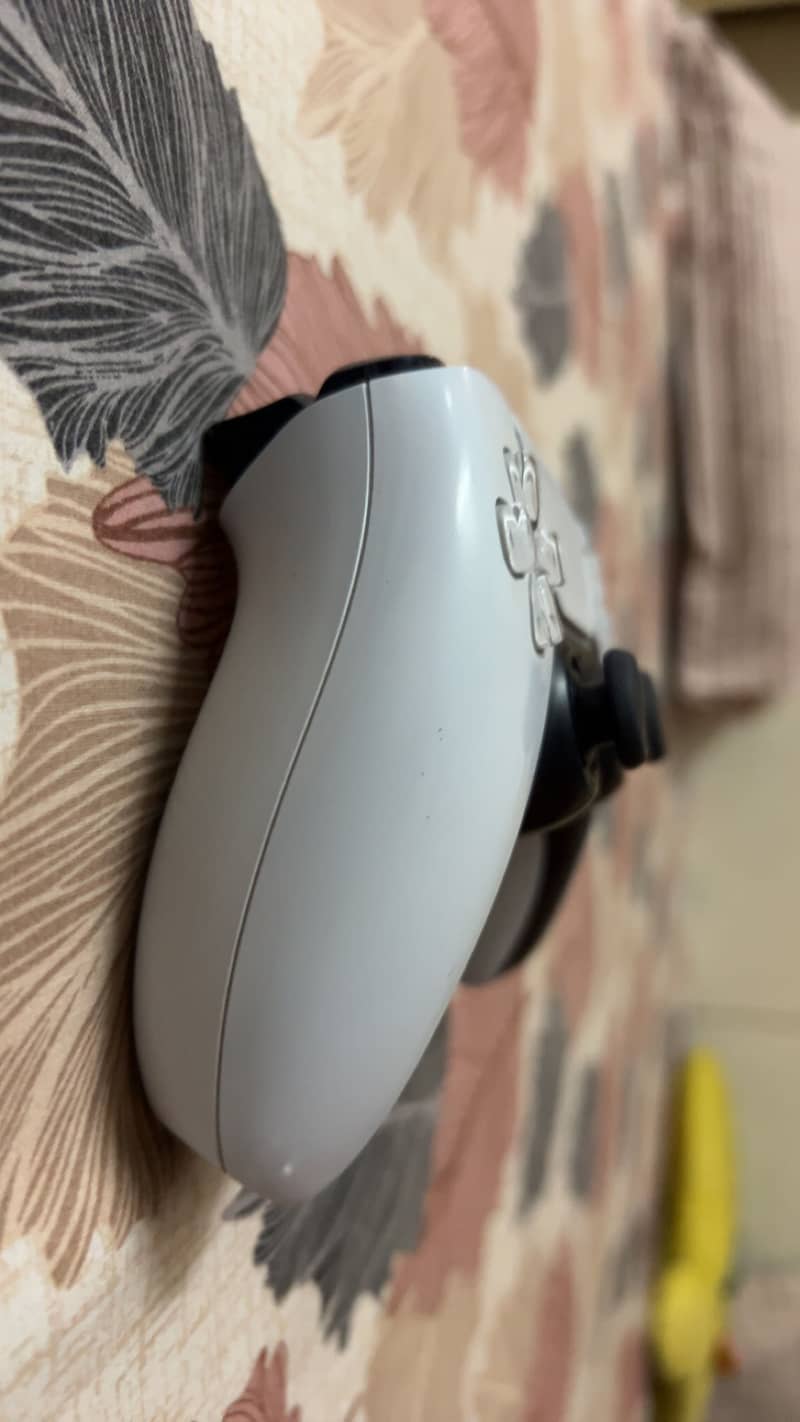 Ps5 original controller with no stick drift issue all ok 1