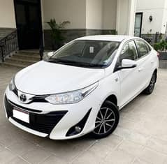 Toyota Yaris 2022 Ativ 1.3 white 100% orignal
