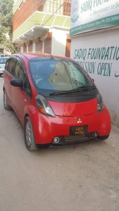 Fully Automatic, 660cc import 2012