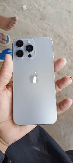 15pro max JV  100helth 256gb box and cable with Apple waranty