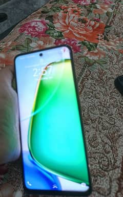 Vivo y28 with all accessories and box