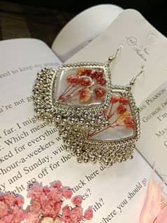 Unique, eye-catching designs that add a touch of elegance. 