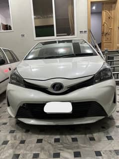 Toyota Vitz Model 2015 Imp/Reg 2018(Push Start)