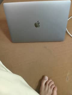 Macbook pro i9 2018.