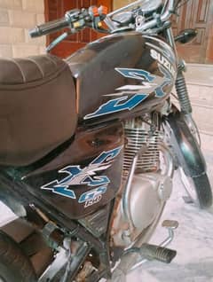 Single Handed Low mileage Suzuki GS 150 SE for sale.