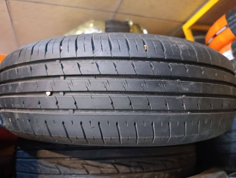 Local Used Tyre Avible in good Price Size 14to17 for Mira,corolla,civi 2
