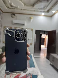 15 pro max blue titanium 98% battery health