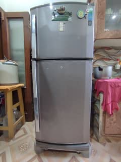 Dawlance Refrigerator 9170WBM in Good Condition