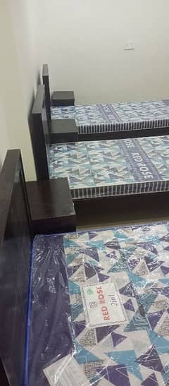 Bed meters and side table
